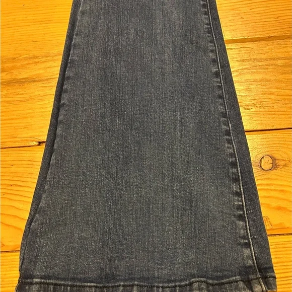 Ranch Dressn Flare jeans with Southwestern Print Accents Size 14 - Picture 2 of 16